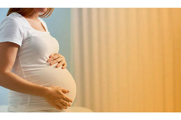 إفرازات صفراء للحامل في الشهر التاسع